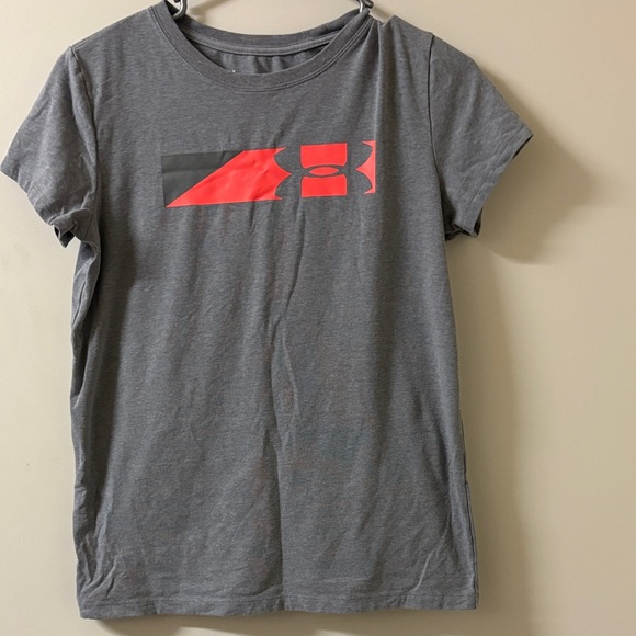 Under Armour Gray Short Sleeve Tee with Pink Logo - Picture 1 of 3